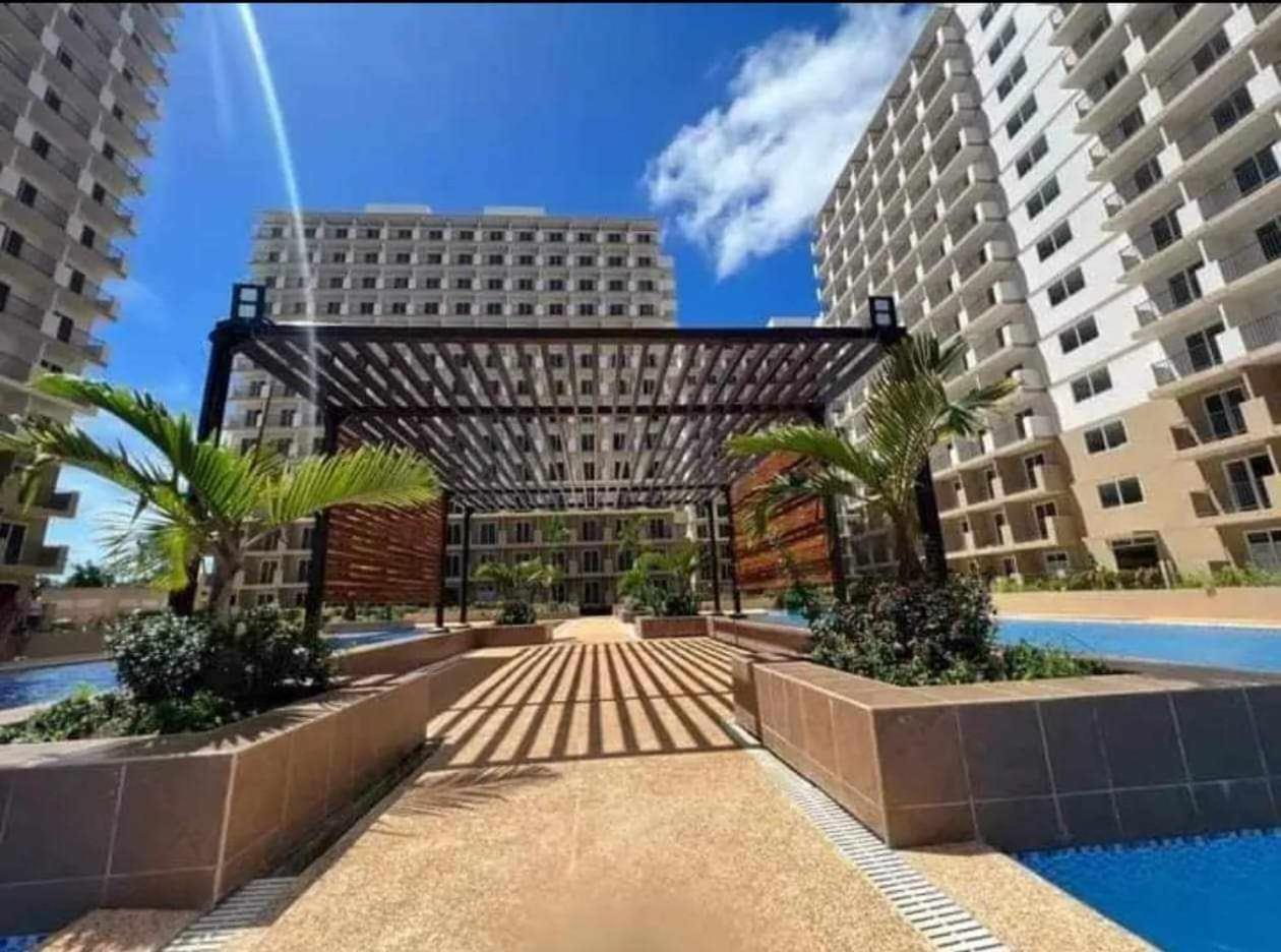 Seo Staycation Мактан Экстерьер фото